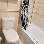 Cassiopeia 5 Bedroom On With Pool דירה *