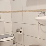 Cassiopeia 5 Bedroom On With Pool חאניה