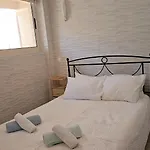 Cassiopeia 5 Bedroom On With Pool דירה חאניה
