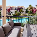 Cassiopeia 5 Bedroom On With Pool דירה