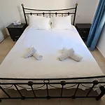 דירה Cassiopeia 5 Bedroom On With Pool