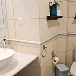 Cassiopeia 5 Bedroom On With Pool Apartment Chania (Crete)
