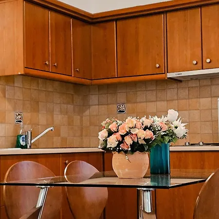 Apartment Casseiopia 5 Bedroom On With Pool *