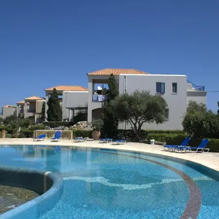 Апартаменты Cassiopeia 5 Bedroom On With Pool