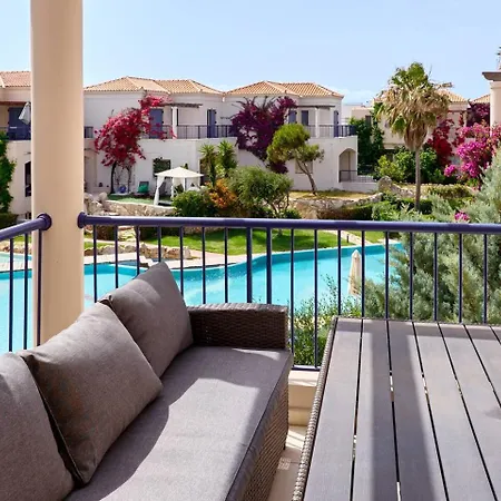 Casseiopia 5 Bedroom On With Pool Apartment
