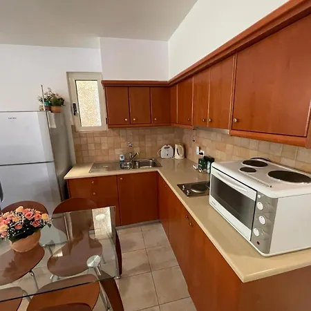 Apartman Cassiopeia 5 Bedroom On With Pool Hriszí Aktí Haniá